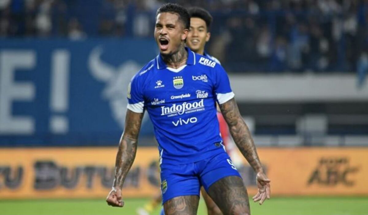 Persib Bandung Siapkan Strategi Hadapi Persija Tanpa Ramon Tanque