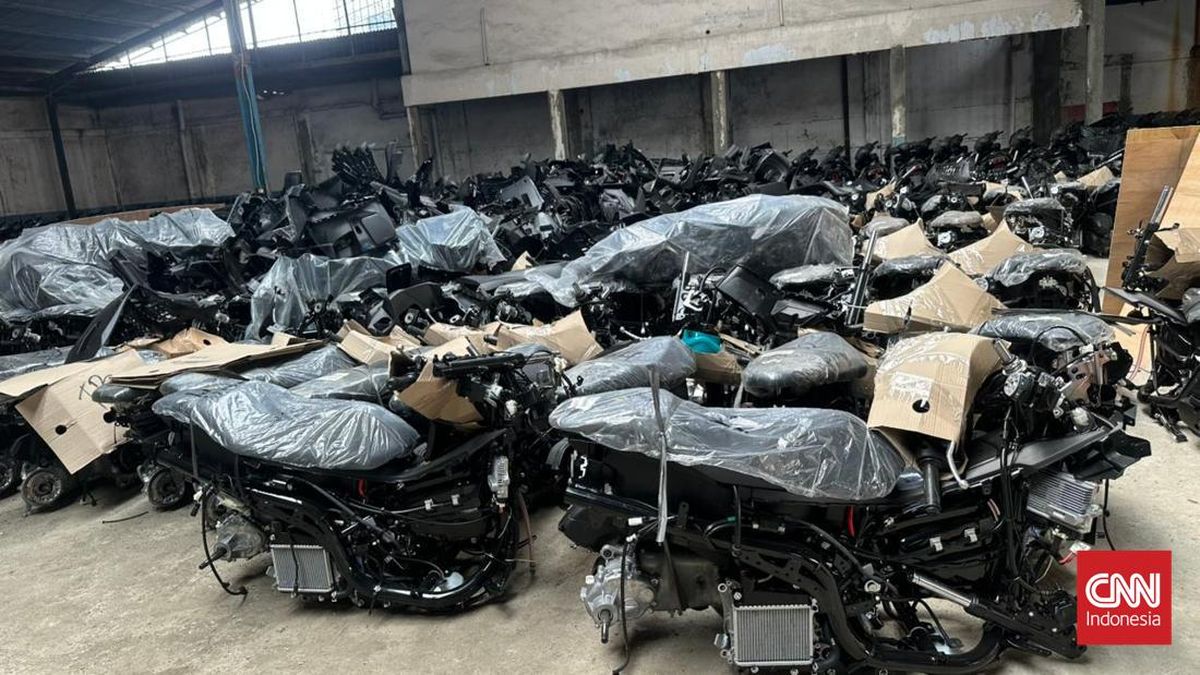 Polda Metro Jaya Ungkap Penjualan Ribuan Motor Ilegal ke Tahiti dan Togo