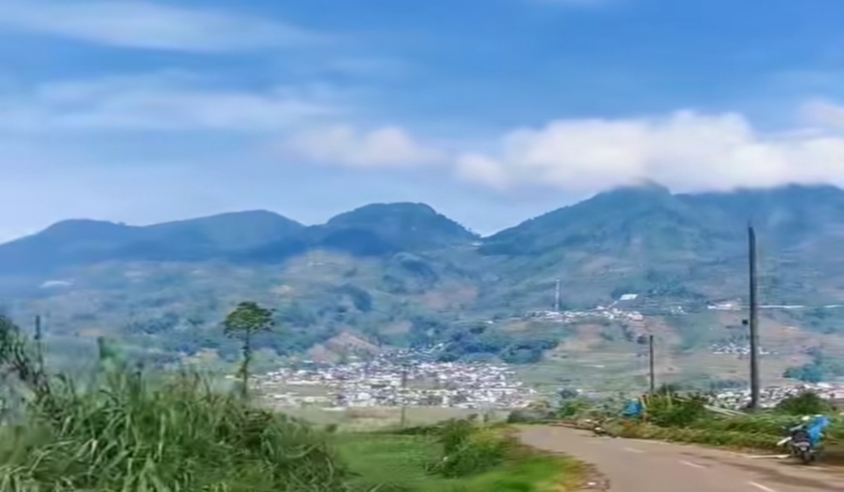 Potensi Cuaca Ekstrem di Jawa Tengah pada 15 Mei 2026