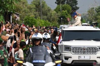 Prabowo Instruksikan Pindad Rancang Mobil Presiden untuk Sapa Rakyat