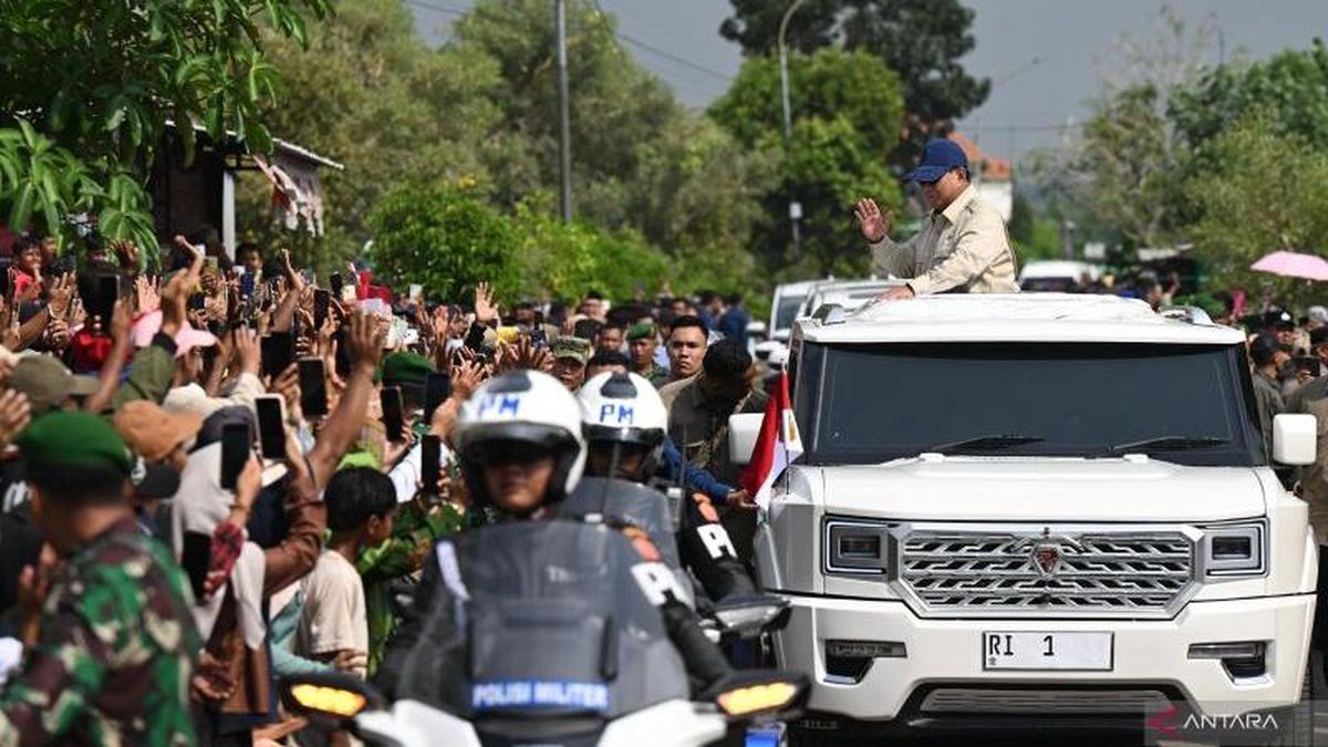 Prabowo Instruksikan Pindad Rancang Mobil Presiden untuk Sapa Rakyat