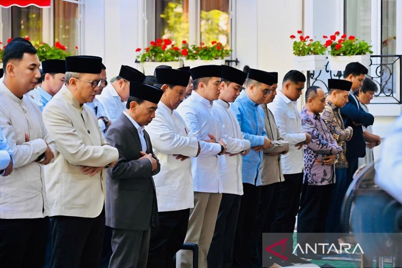 Prabowo Rayakan Idul Adha Bersama Diaspora Indonesia di Paris