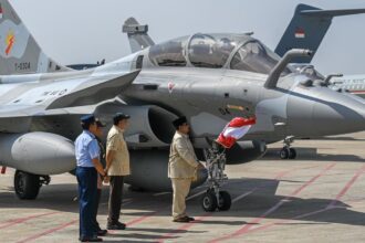 Prabowo Serahkan Alutsista Baru ke TNI: Pesawat Tempur hingga Rudal