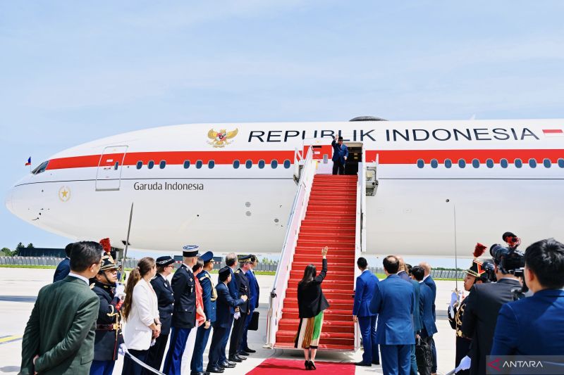 Prabowo Subianto Selesai Kunjungan Kenegaraan di Paris, Kembali ke Jakarta