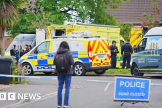 Pria dan Wanita Tewas dalam Ledakan Rumah di Bristol