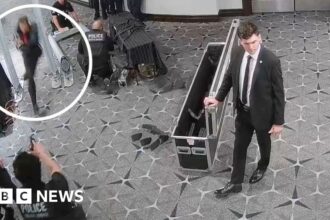 Rekaman Baru Ungkap Penyerang Bersenjata Serbu Acara Trump