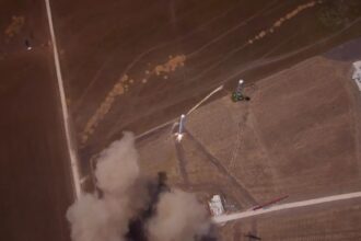 Roket SpaceX Berpotensi Menabrak Bulan, Peringatan Sampah Antariksa
