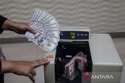 Rupiah Tertekan Akibat Konflik Timur Tengah