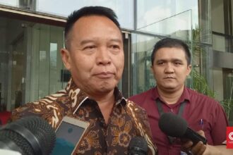 TB Hasanuddin Kritik Pembubaran Nobar Film 'Pesta Babi' oleh TNI