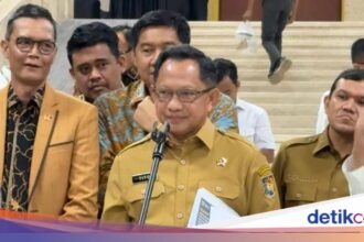 Tito Karnavian Paparkan Tahapan Penanganan Pascabencana di Sumatera