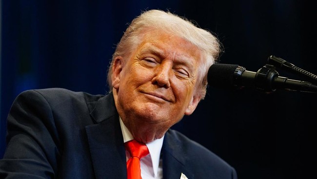 Trump Bandingkan Militer AS dengan Bajak Laut, Sebut Bisnis Menguntungkan