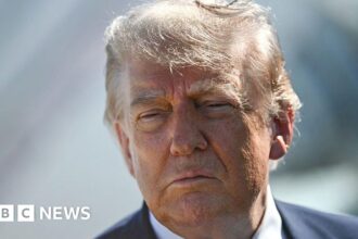 Trump Instruksikan Negosiator AS Tidak Tergesa-gesa Buat Kesepakatan dengan Iran