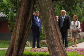 Trump Tinggalkan Barang Pemberian China Usai Kunjungan