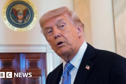 Trump Umumkan Penangguhan 'Project Freedom' untuk Sementara Waktu