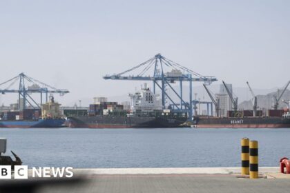 UAE Menuduh Iran Atas Serangan Drone dan Rudal