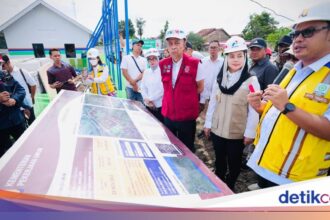 Wamensos Tekankan Penjangkauan Tepat Sasaran di Sekolah Rakyat Brebes