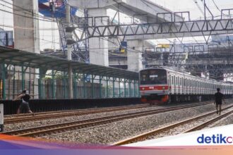 Warga Sambut Gembira Pembangunan Stasiun KRL JIS