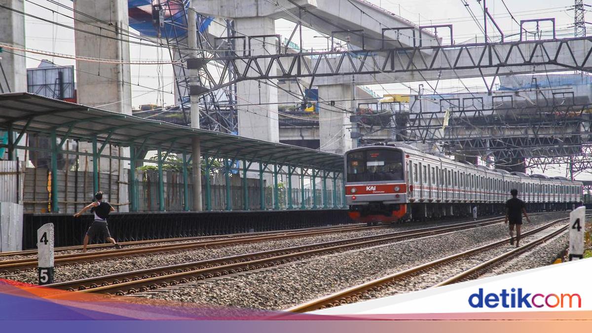 Warga Sambut Gembira Pembangunan Stasiun KRL JIS
