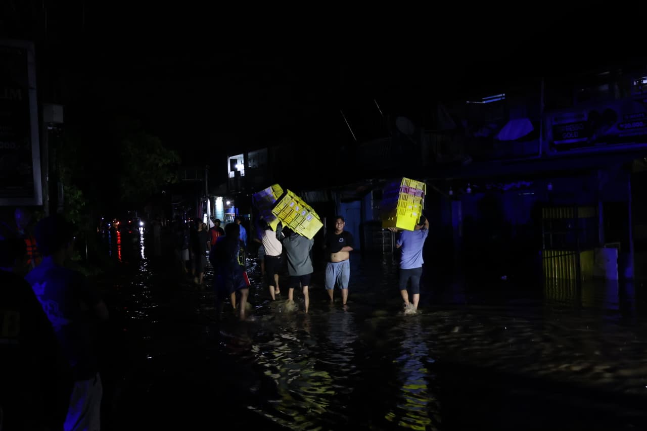 FOTO: Banjir rendam sejumlah wilayah di Manado