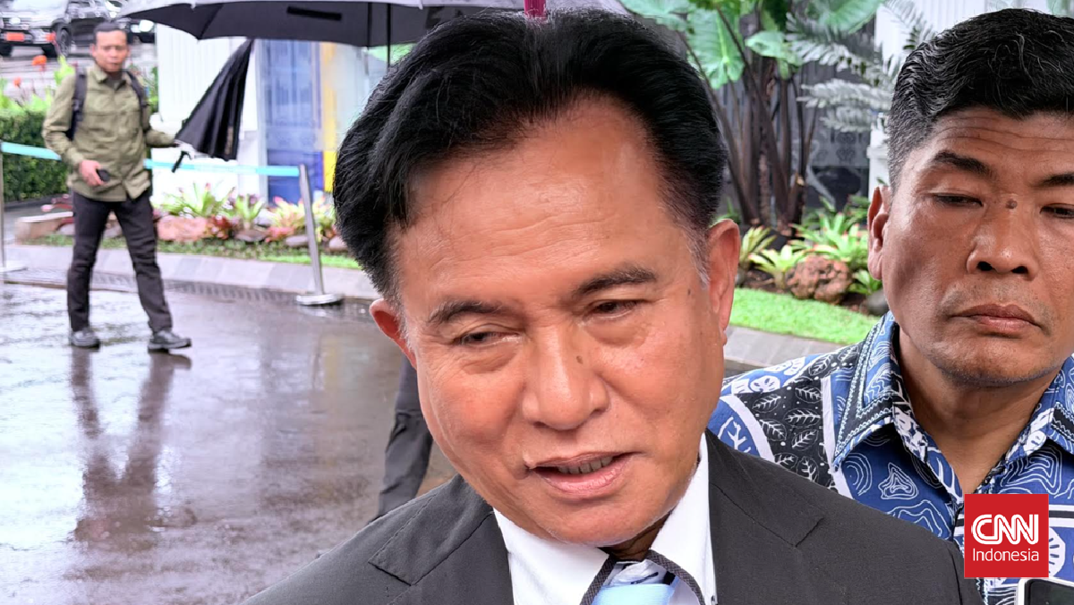 Yusril Izinkan Nobar, Sebut Kritik Film Pesta Babi Wajar