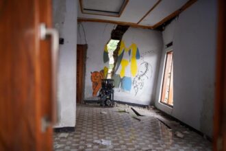 25 Rumah Di Kampung Ciwangun Rusak Akibat Tanah Bergerak