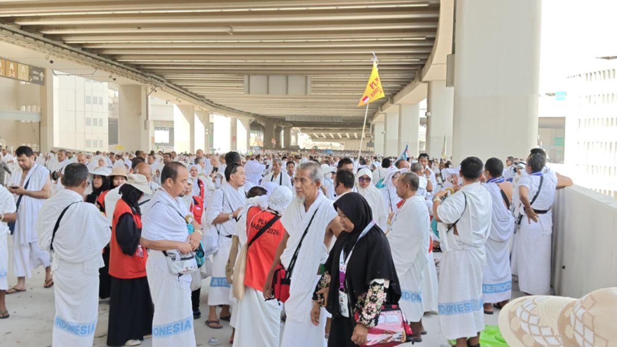 99.982 Jemaah Haji Indonesia Menuju Madinah, DPR Minta Kesiapan Kemenhaj