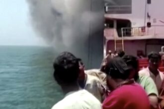 AS Luncurkan Rudal ke Kapal Tanker di Dekat Oman, Picu Kebakaran