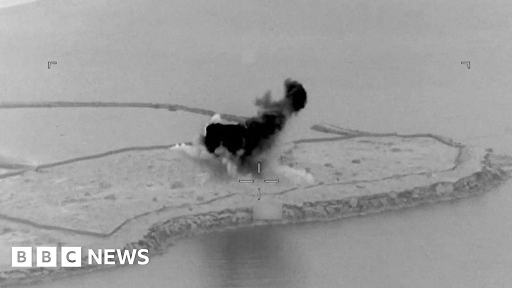 AS dan Iran Bertukar Serangan di Teluk Hormuz, Uji Gencatan Senjata