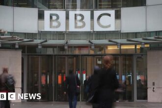 BBC Umumkan 550 Pemangkasan Pekerjaan di Tahap Awal Rencana Hemat £500 Juta