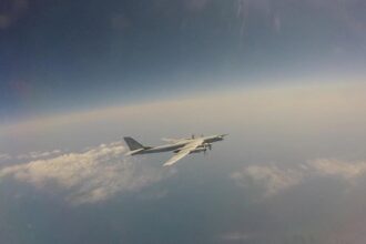 Bomber Nuklir Rusia Dibuntuti Jet Misterius Selama 16 Jam