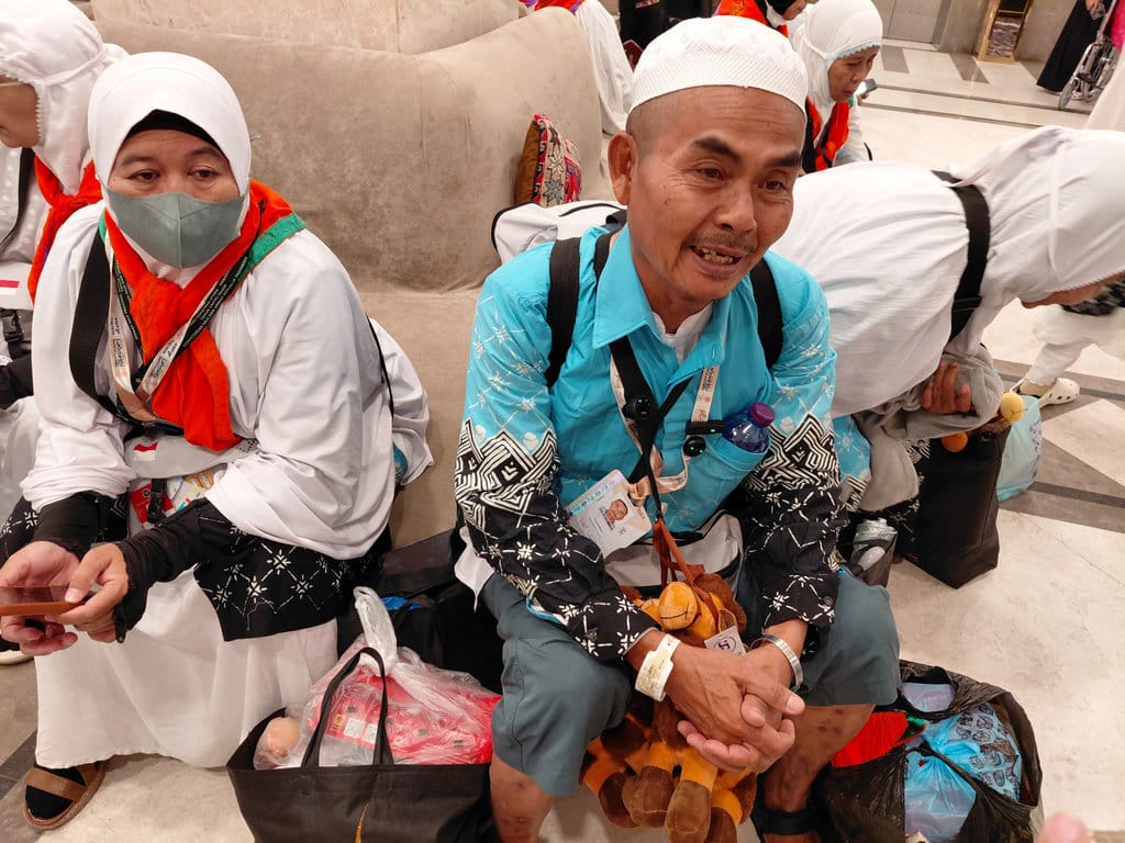 Boneka Unta: Oleh-oleh Favorit Jemaah Haji Indonesia