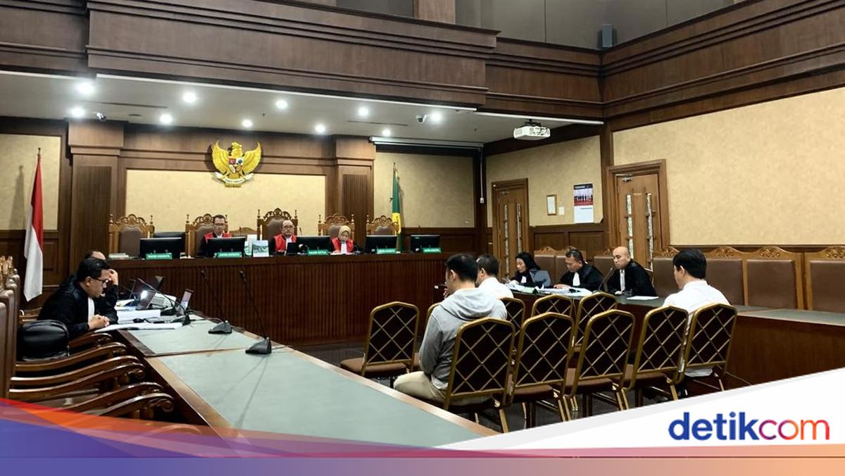 Bos Blueray Akui Berikan Hadiah kepada Pejabat Bea Cukai