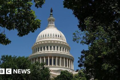 DPR AS Batasi Kewenangan Perang Trump Terkait Iran