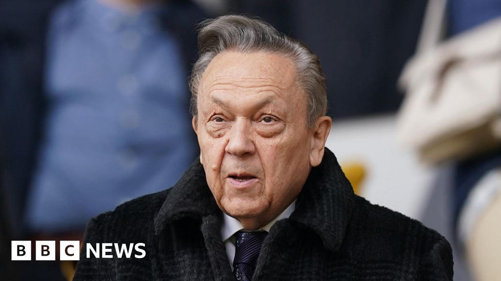 David Sullivan Dilarang Berinteraksi dengan Tim Wanita dan Pemuda West Ham