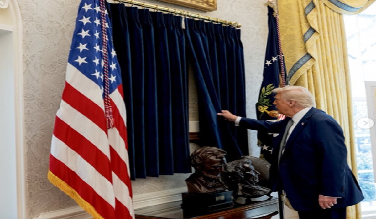 Donald Trump Imbau Israel Tak Balas Serangan Iran Demi Kesepakatan