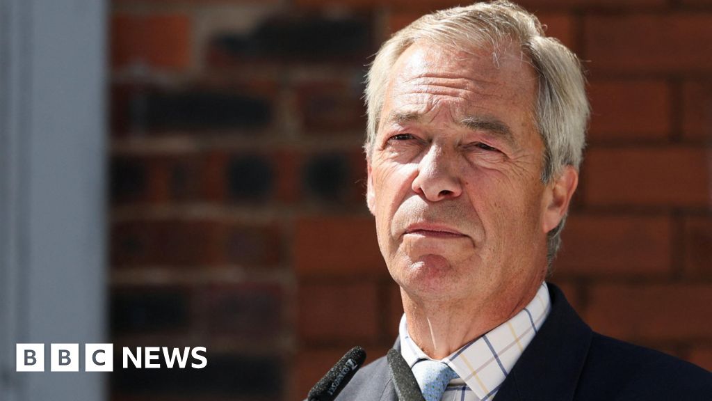 Farage Salahkan Suara Anti-Starmer atas Kekalahan di Makerfield