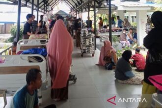 Gempa Magnitudo 6,7 Guncang Parigi, Pasien RS Dievakuasi