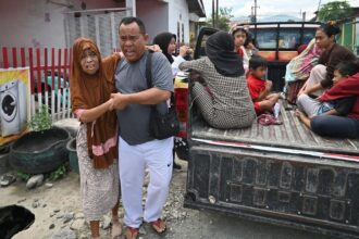Gubernur Sulteng Imbau Warga Tenang Pasca Gempa M 6,7