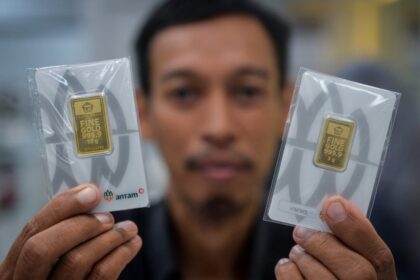Harga Emas Antam Hari Ini Stagnan di Rp2,774 Juta per Gram