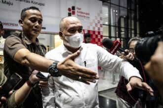 Heri Gunawan dan 9 Saksi Tidak Hadir di Pemeriksaan KPK