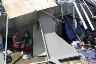 Huntara Korban Banjir Bandang Aceh Rusak Diterjang Angin