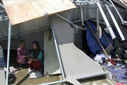 Huntara Korban Banjir Bandang Aceh Rusak Diterjang Angin