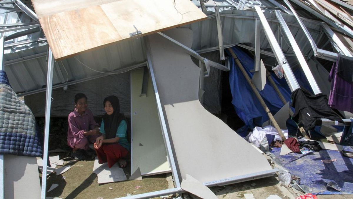 Huntara Korban Banjir Bandang Aceh Rusak Diterjang Angin