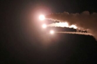 Iran Memublikasikan Rekaman Rudal yang Diluncurkan ke Israel