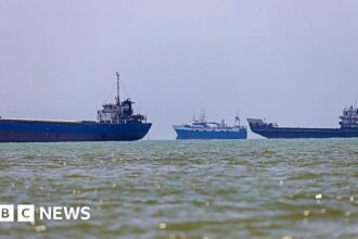 Iran Tutup Selat Hormuz Akibat Serangan Israel di Lebanon
