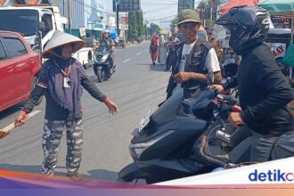 Jukir Wanita di Brebes Gagalkan Pencurian Rp 3,6 Miliar