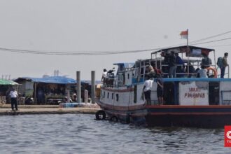 KM Sumber Makmur Alami Kendala, 26 Penumpang Dievakuasi