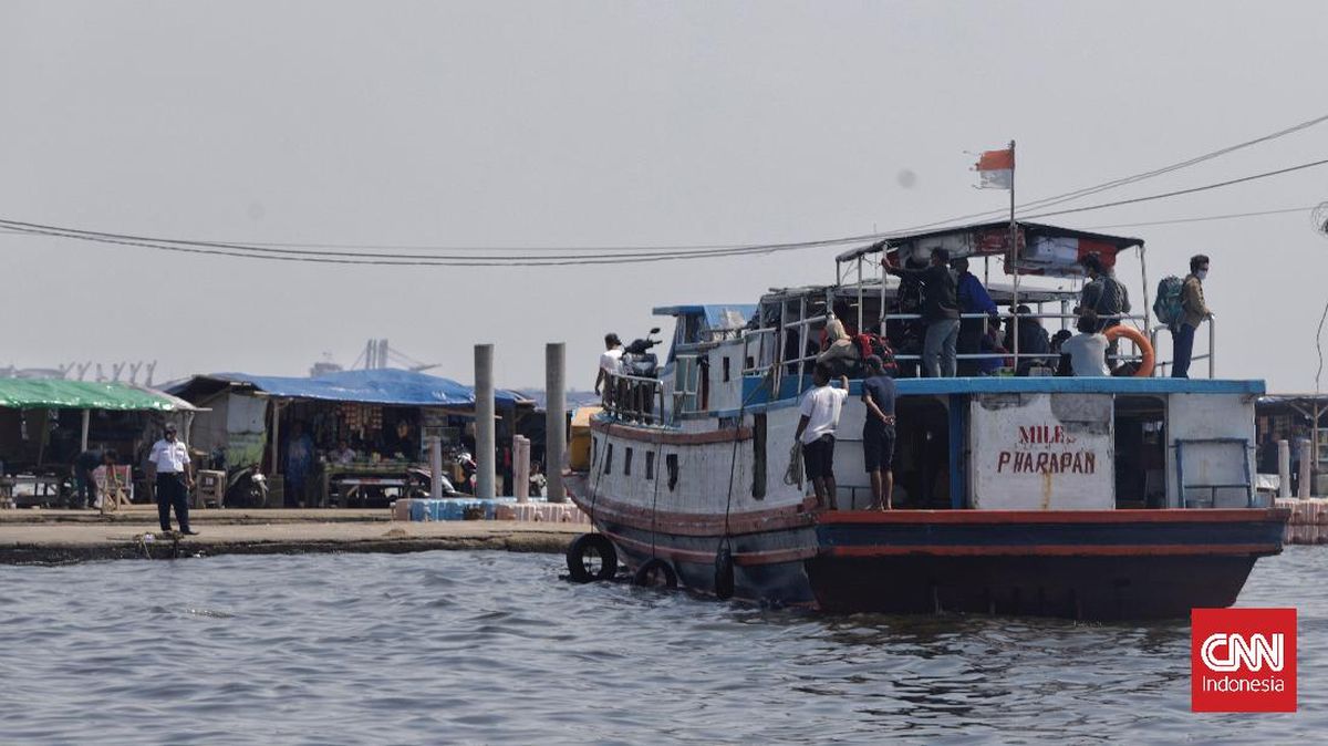 KM Sumber Makmur Alami Kendala, 26 Penumpang Dievakuasi
