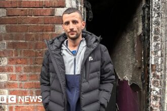 Keluarga di Belfast Mengalami Trauma Akibat Kekerasan
