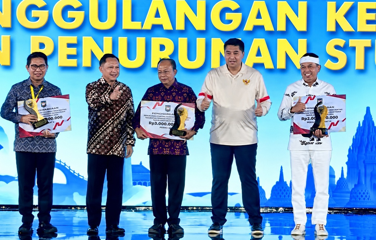 Kemendagri Beri Penghargaan Kinerja Pemda Jawa-Bali